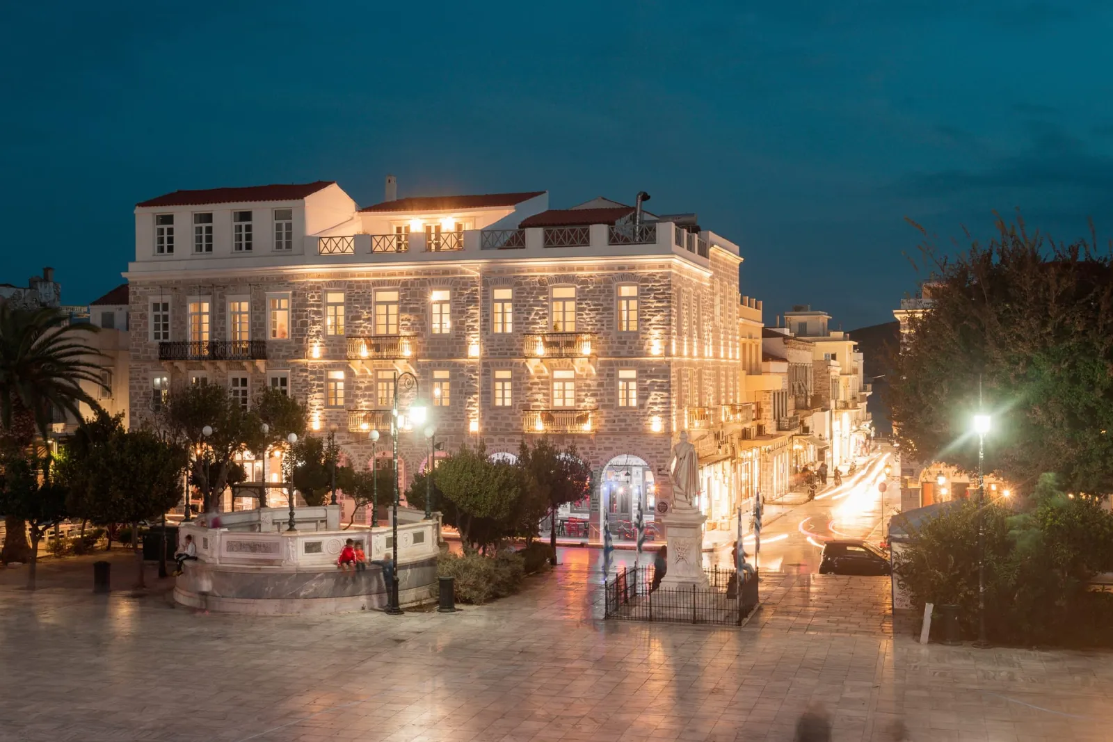 Syros Soul Suites