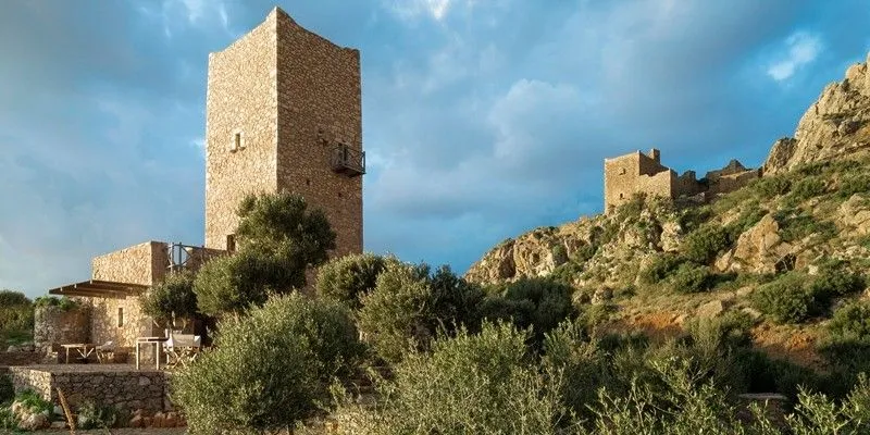 Tainaron Blue Retreat