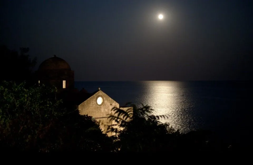 Theophano Art Hotel