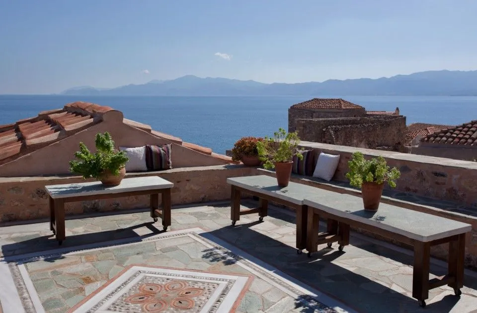 Theophano Art Hotel