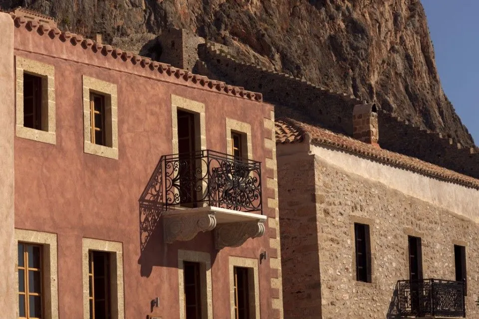 Theophano Art Hotel