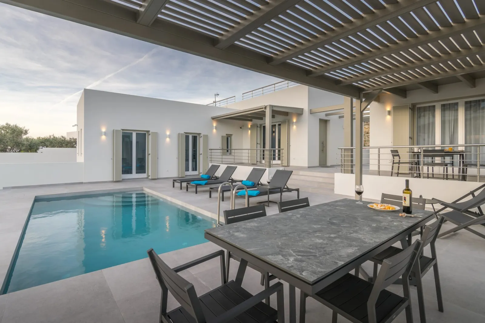 Thiopetra Villas