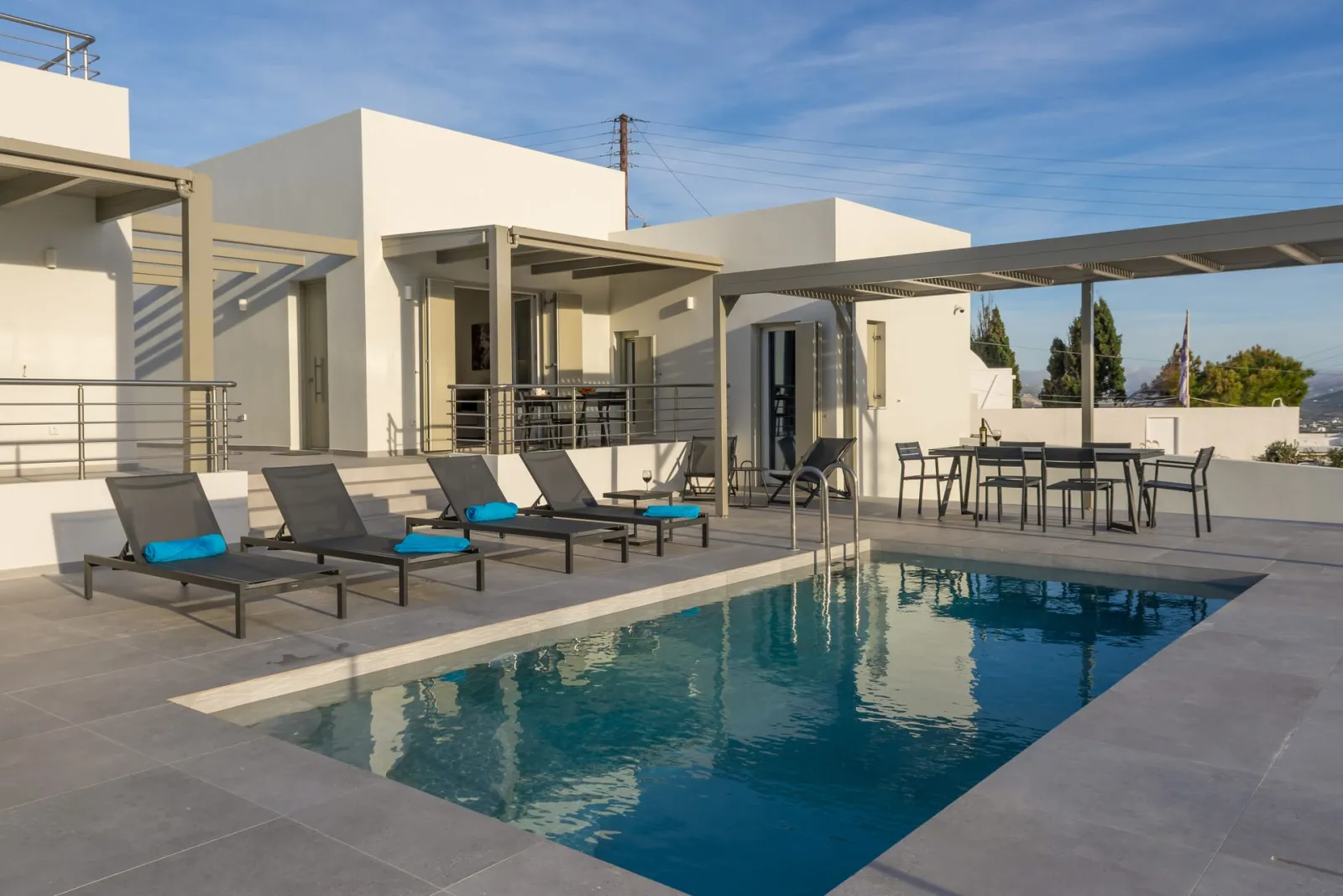 Thiopetra Villas