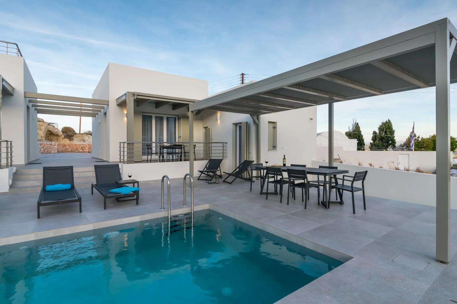 Thiopetra Villas