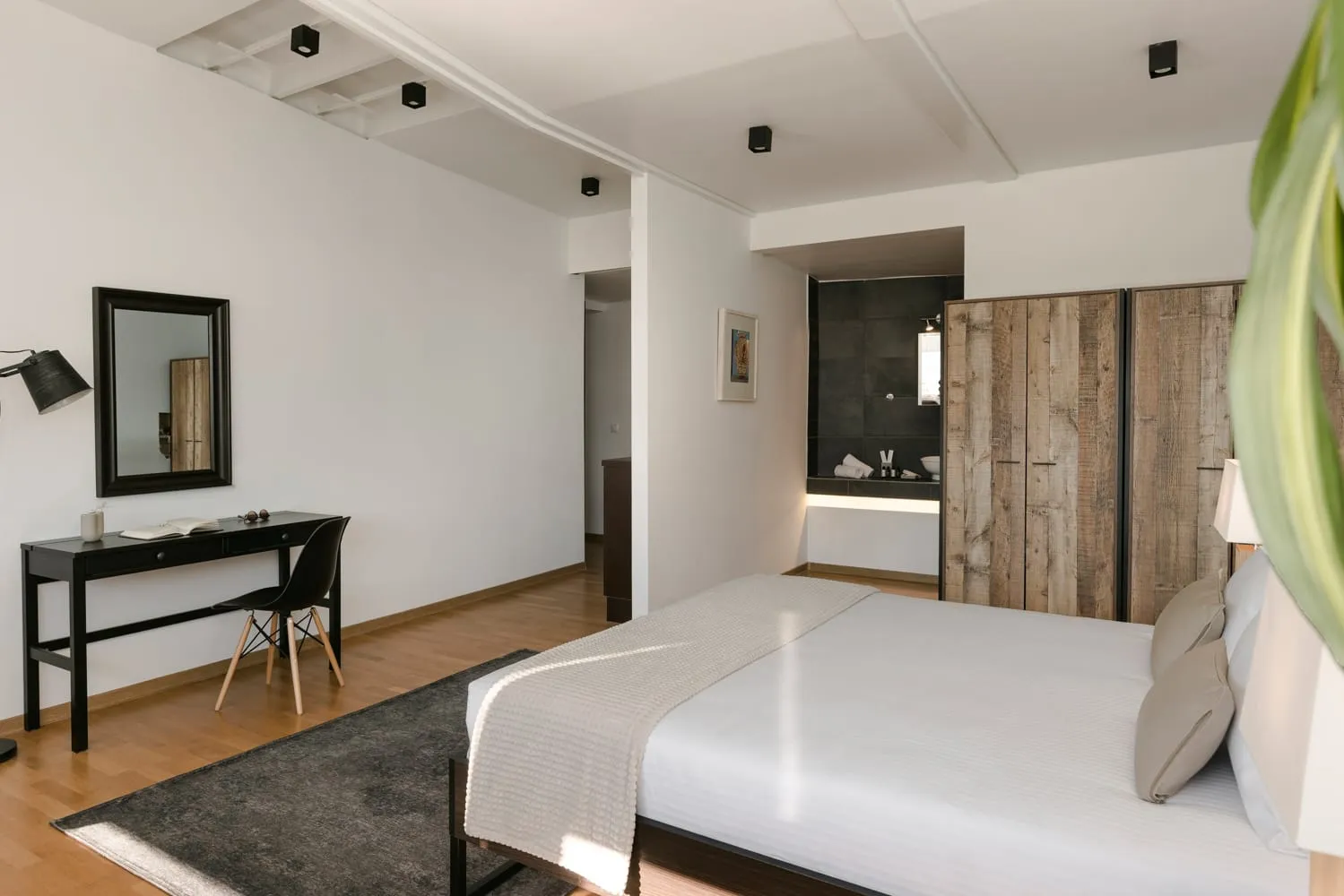 Aria Acropolis Suites