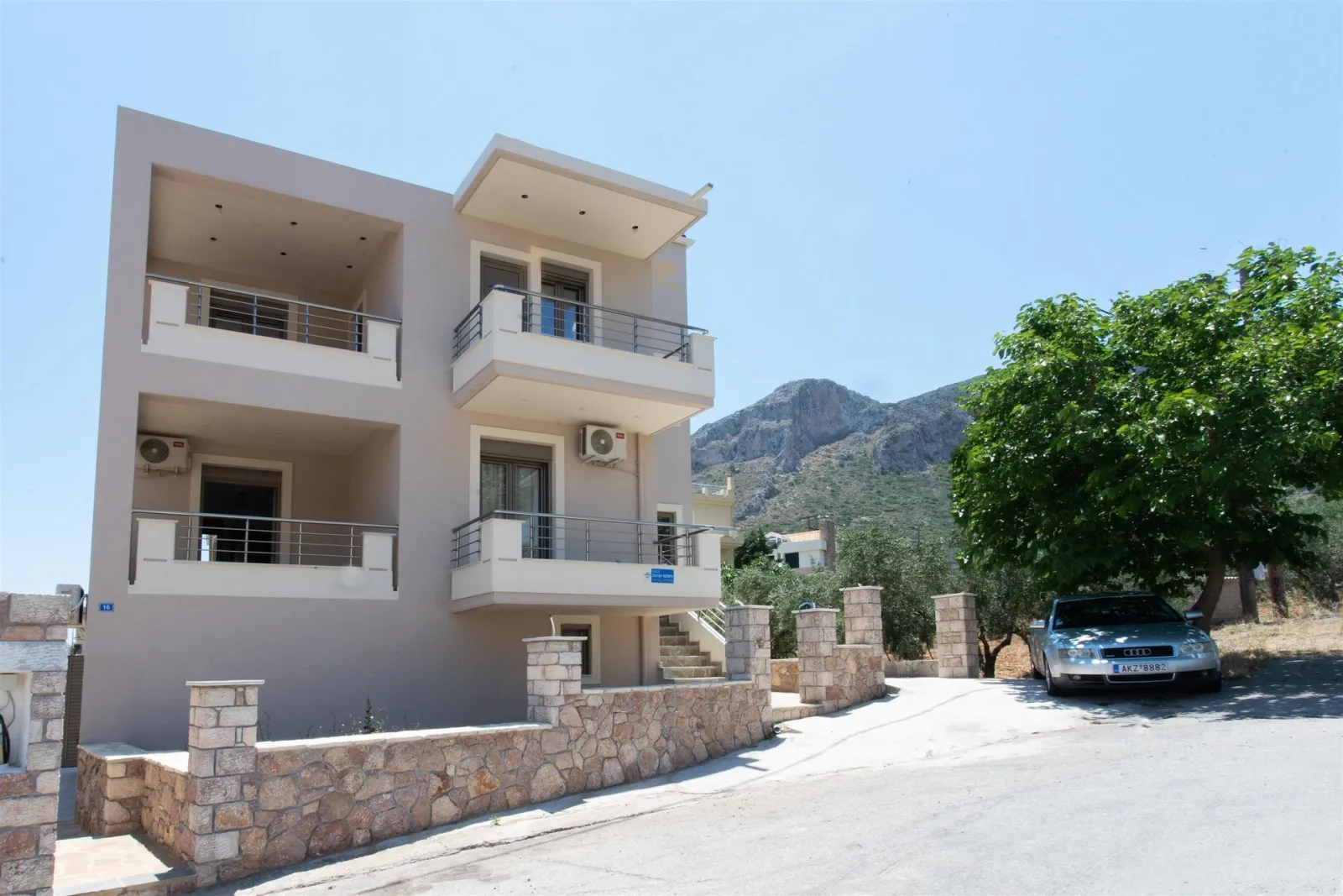 Tulipa Suites Facade