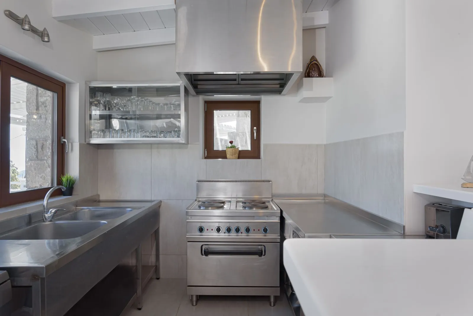 Villa Tzikides Aegina