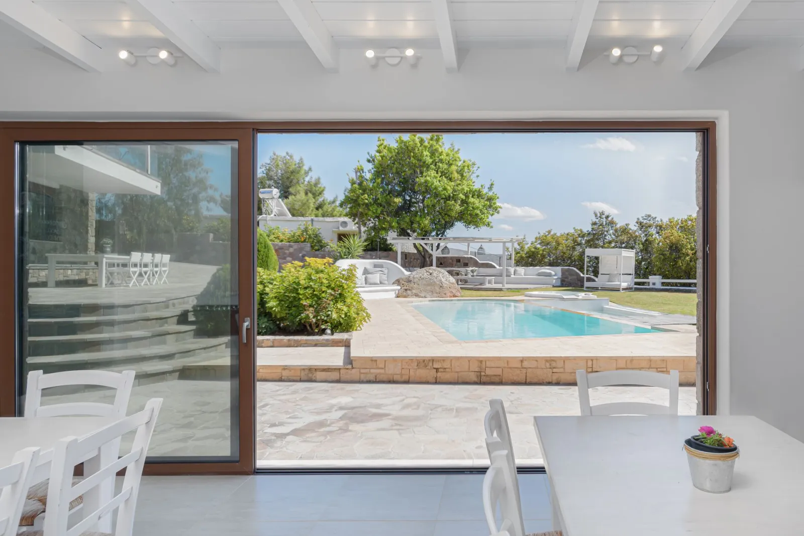 Villa Tzikides Aegina