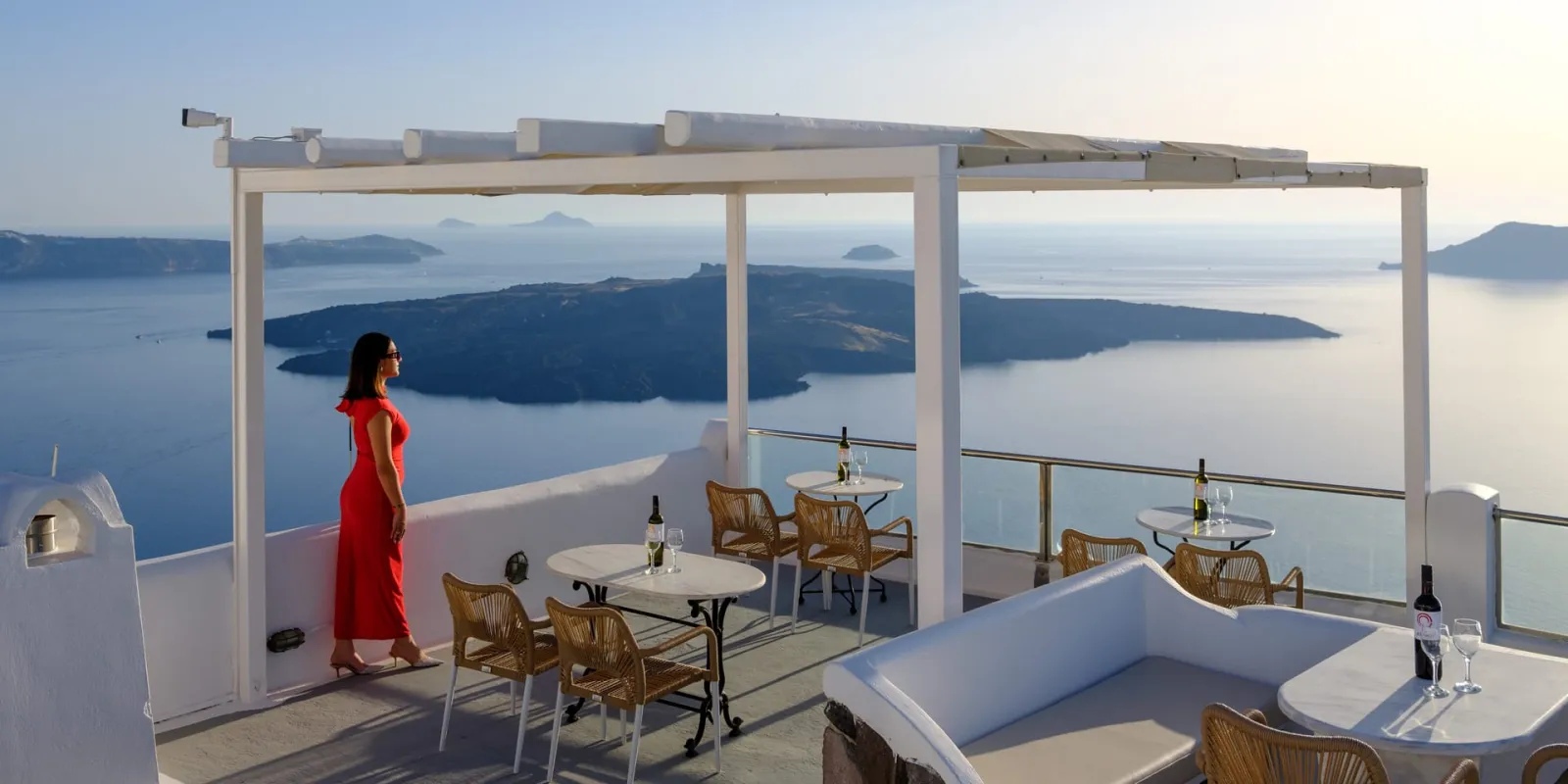 Vallas Apartments & Villas Santorini