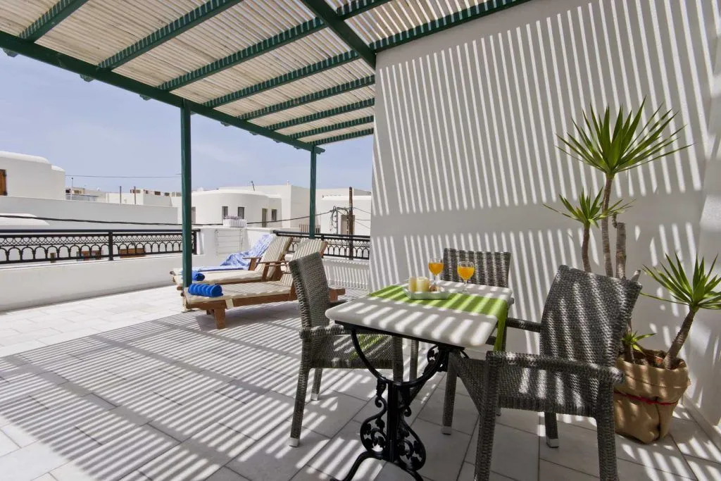 Aegeon Hotel Apartments
