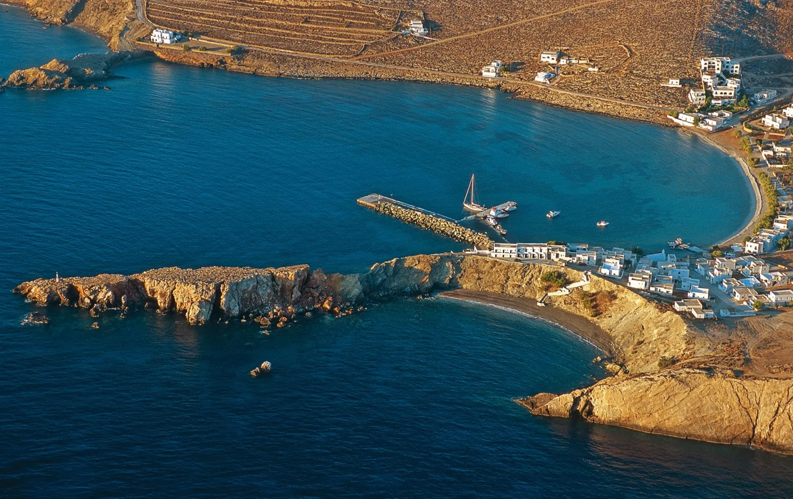 Vardia Bay Studios