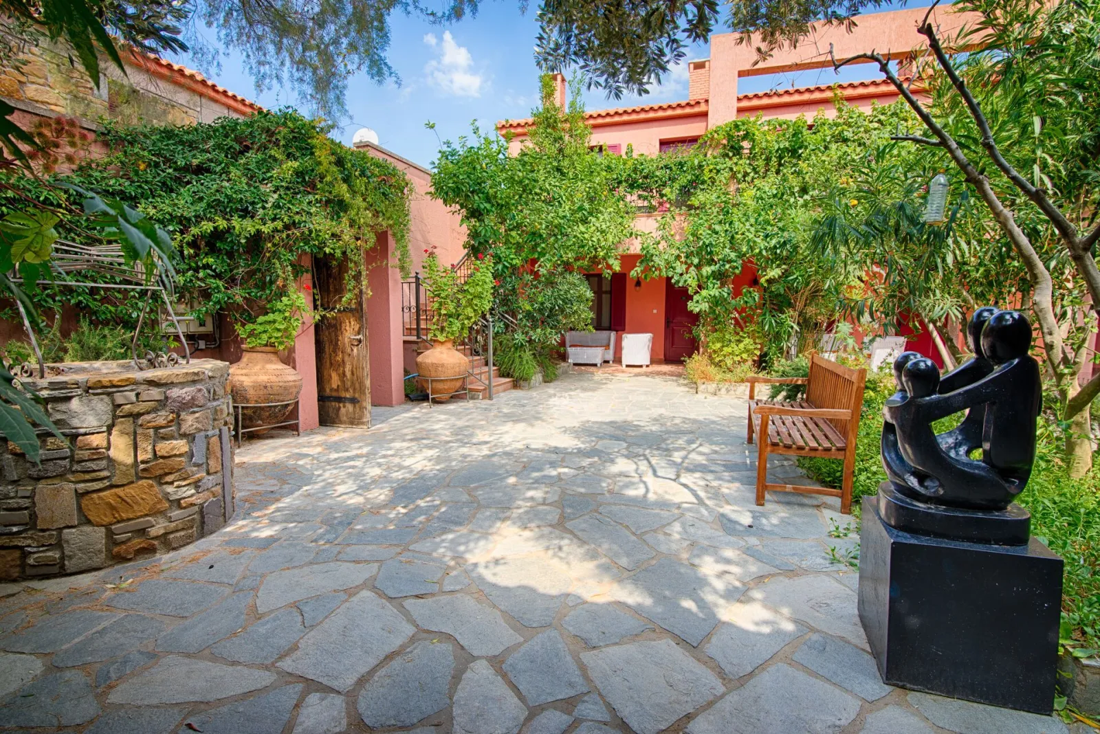The Varos Residences Hotel