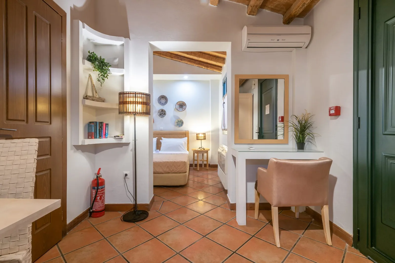 The Varos Residences Hotel
