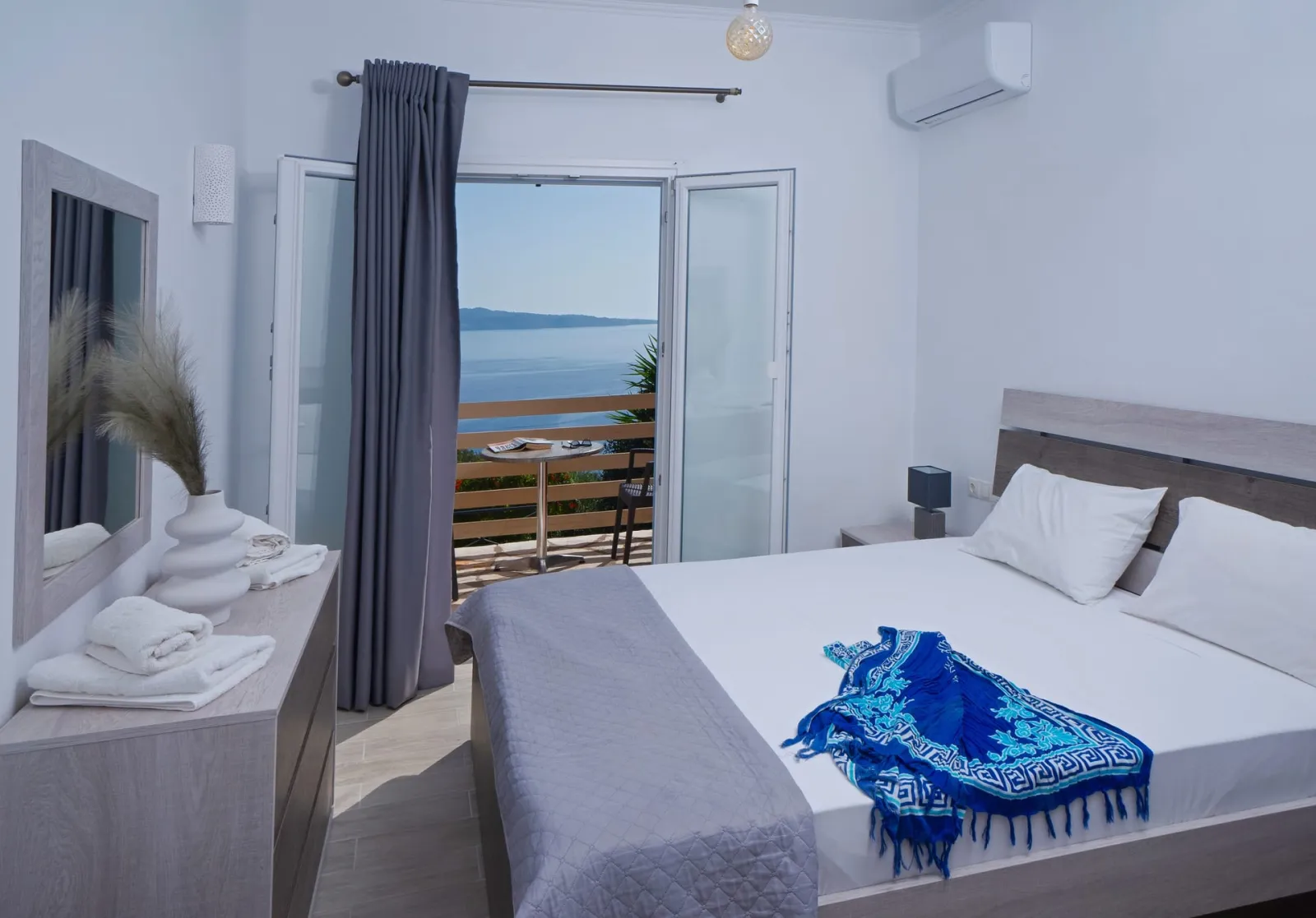Villa Vasso Sea View Residences