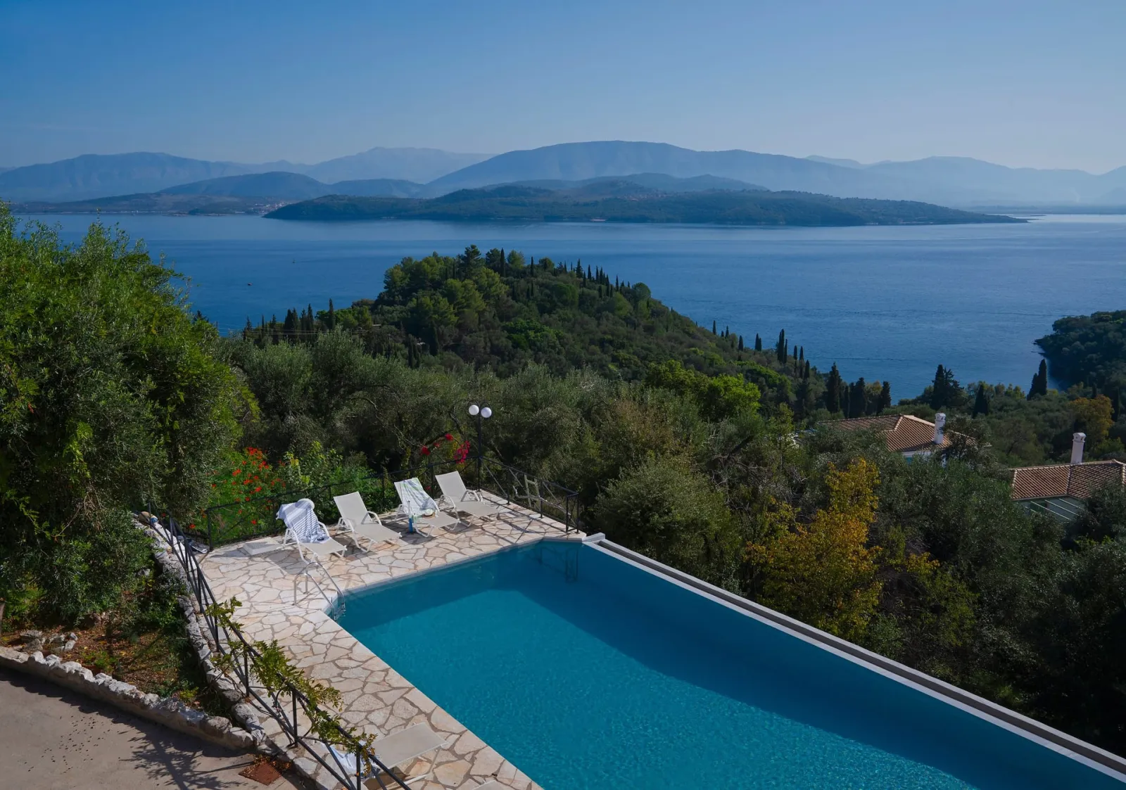 Villa Vasso Sea View Residences
