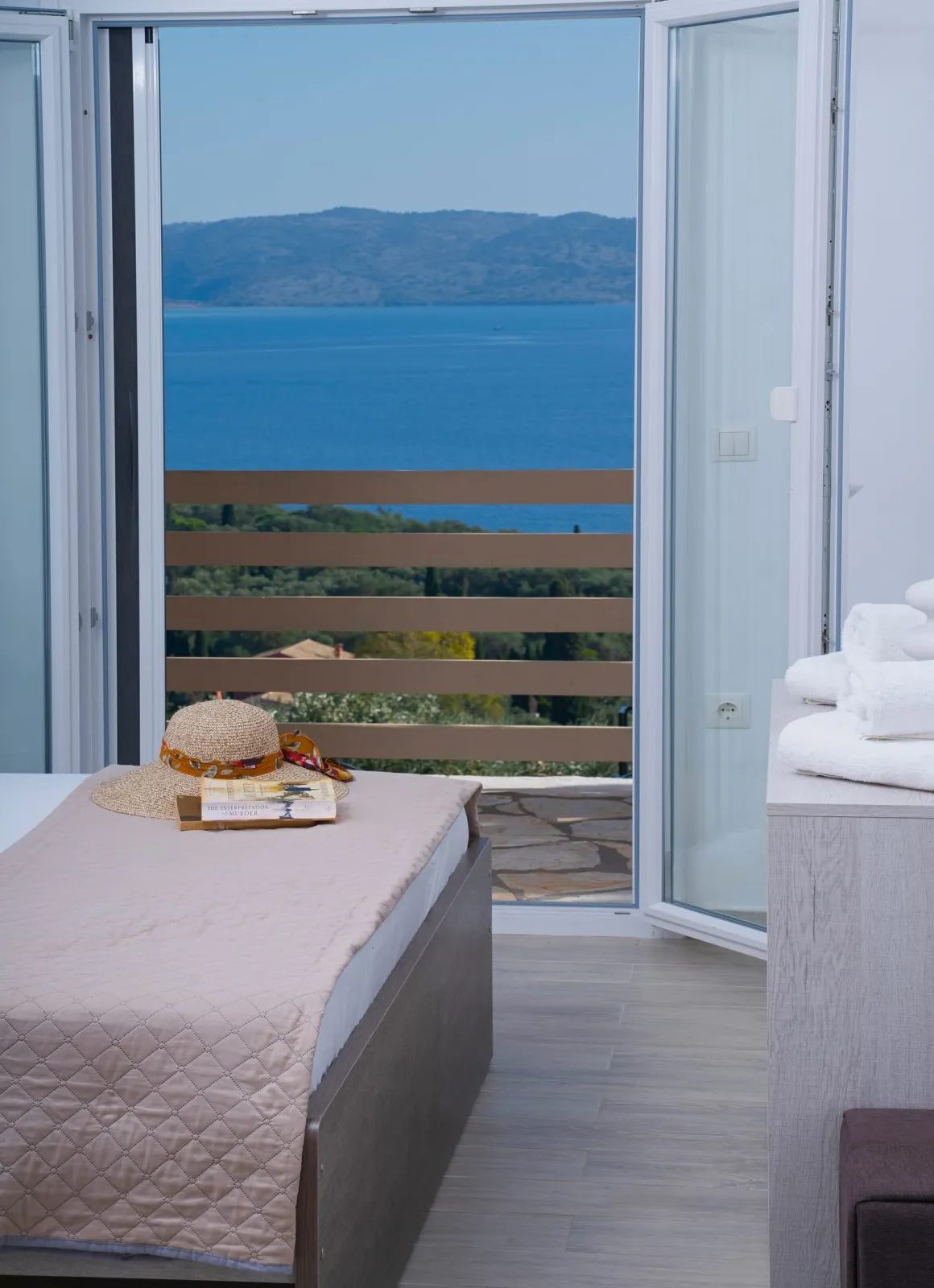Villa Vasso Sea View Residences