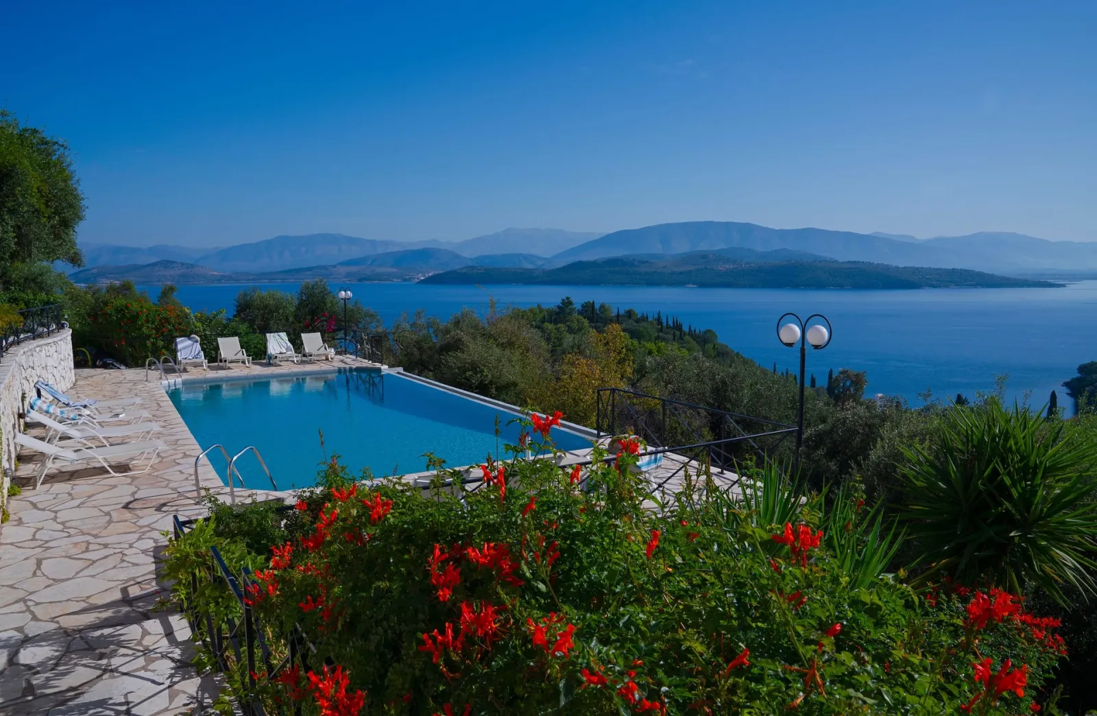Villa Vasso Sea View Residences