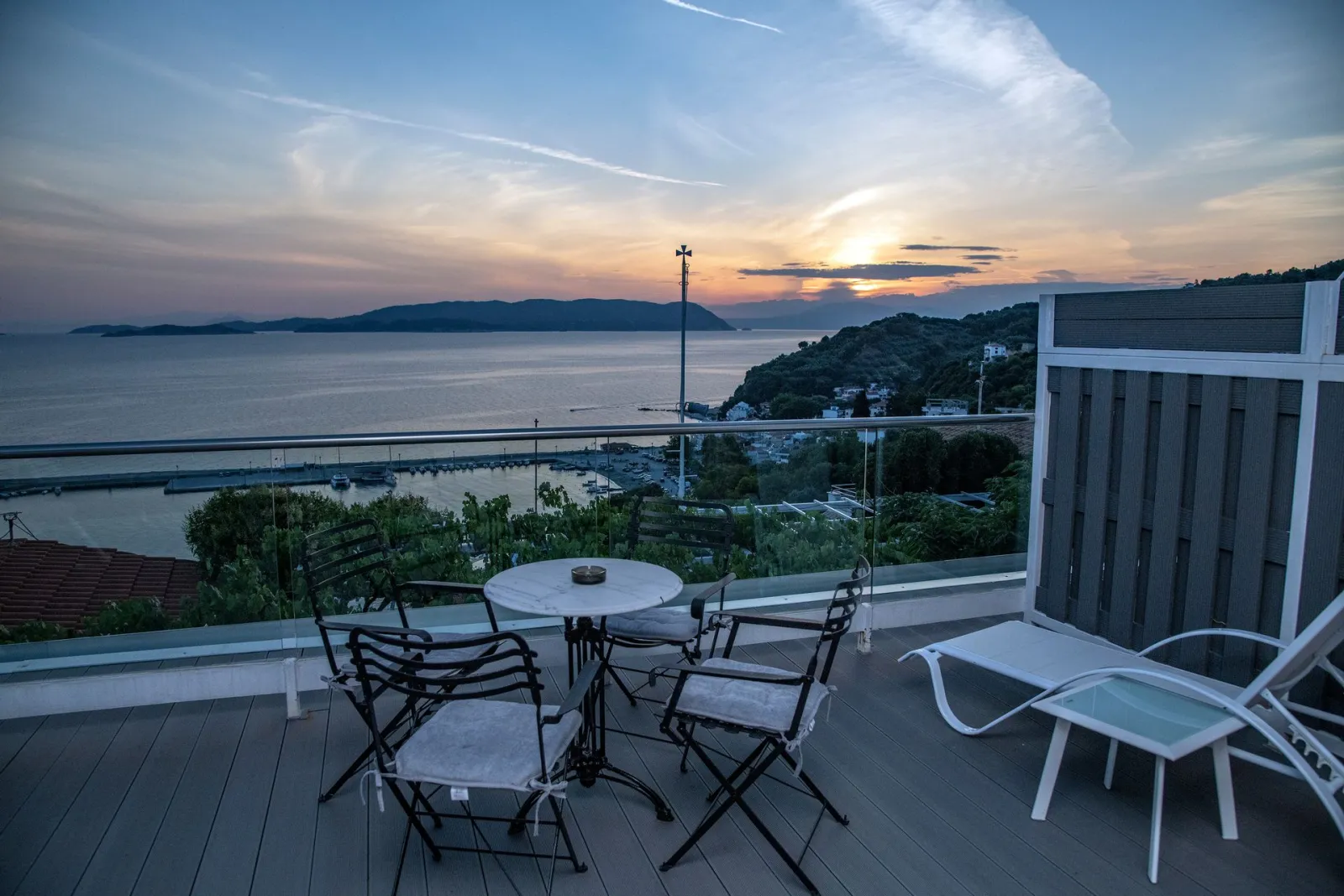 Aegean Wave Hotel