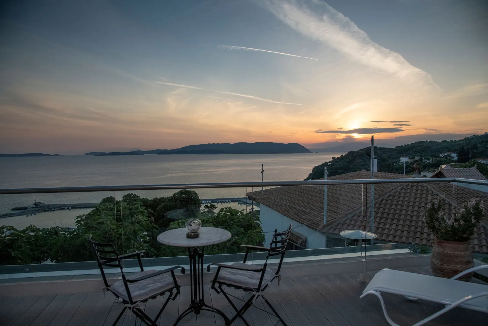 Aegean Wave Hotel