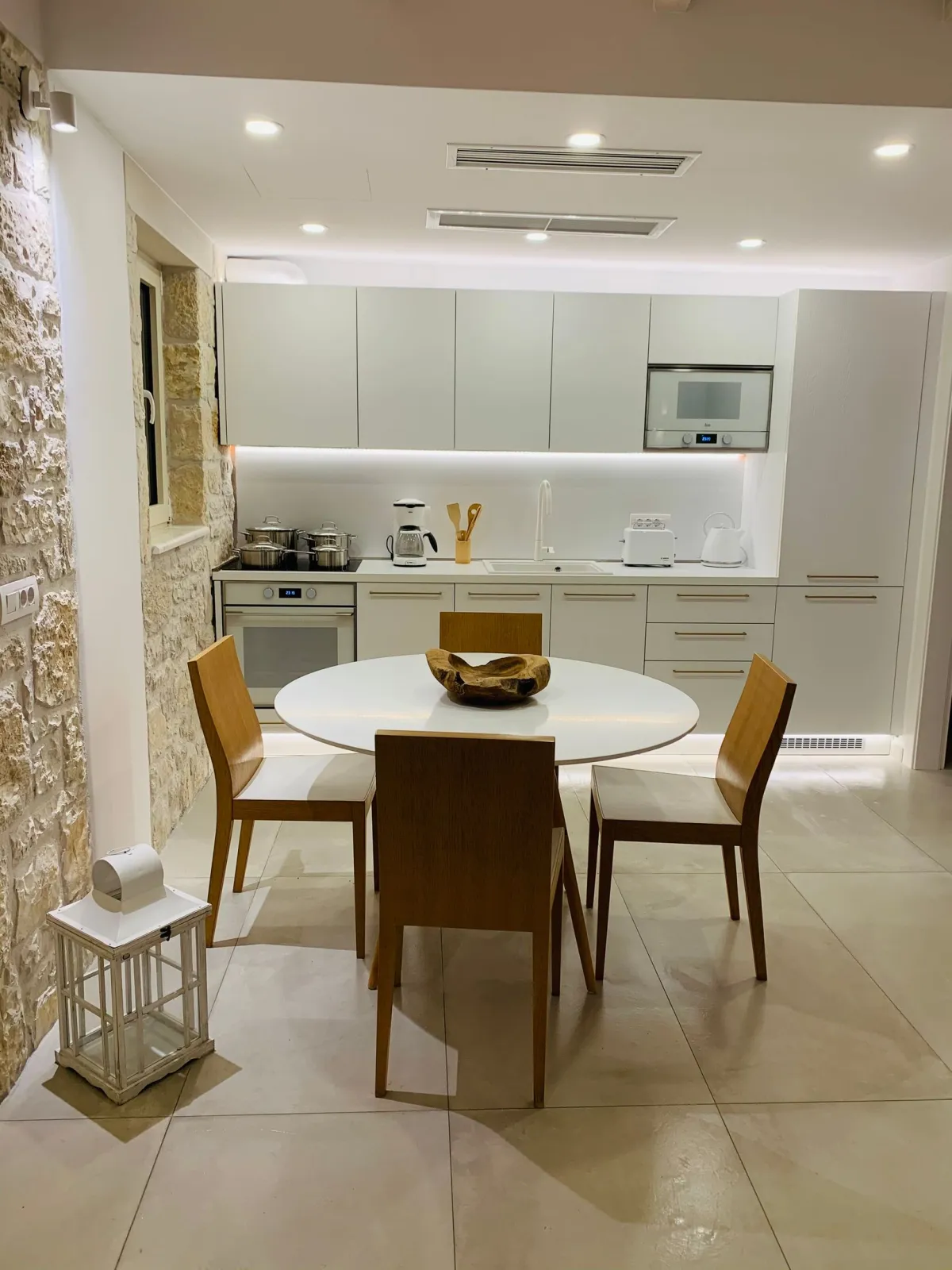 Kitchen area