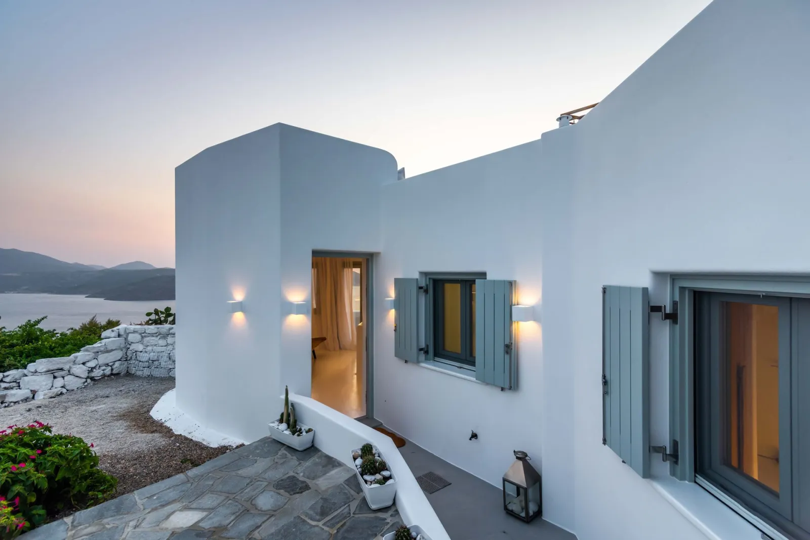 Eight Infinity Suites