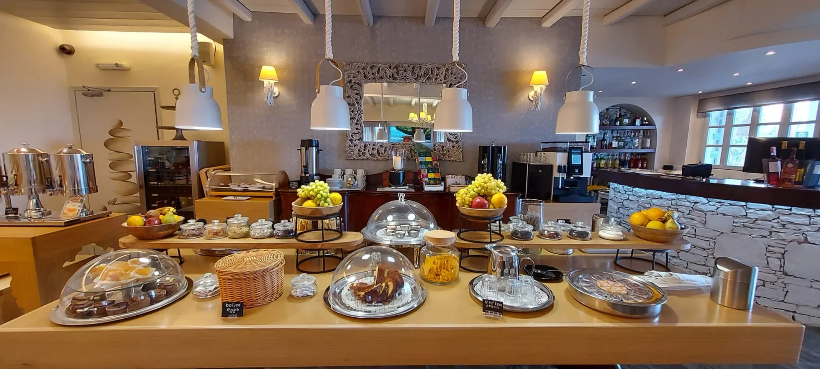 Vrahos Boutique Hotel