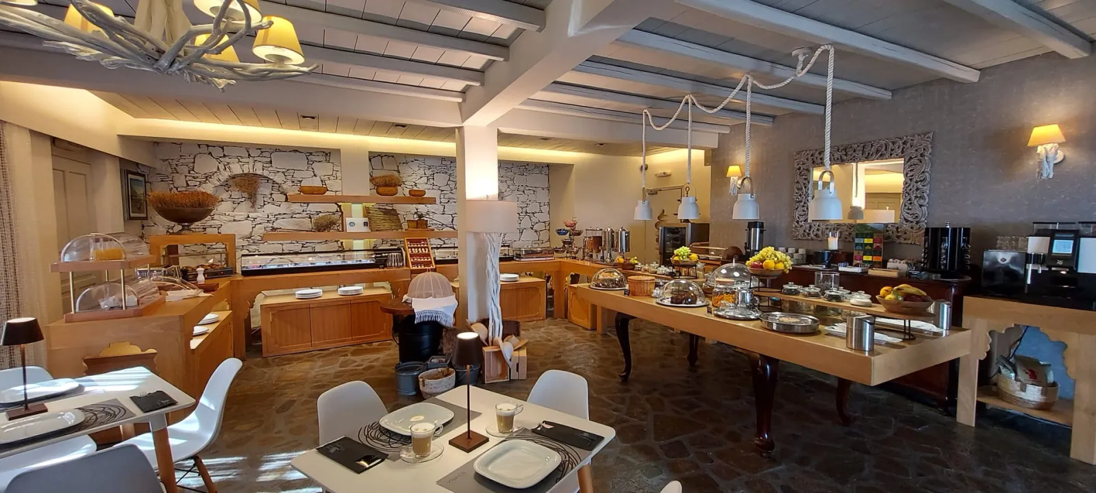 Vrahos Boutique Hotel