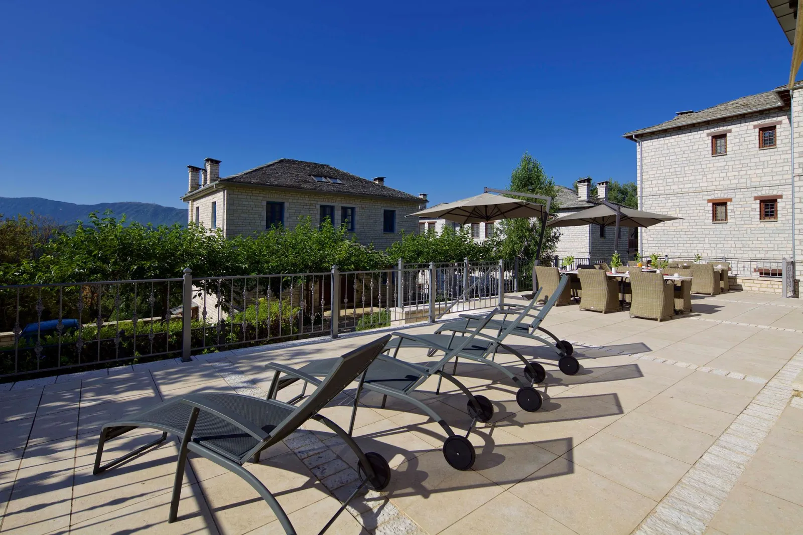 Zagori Suites