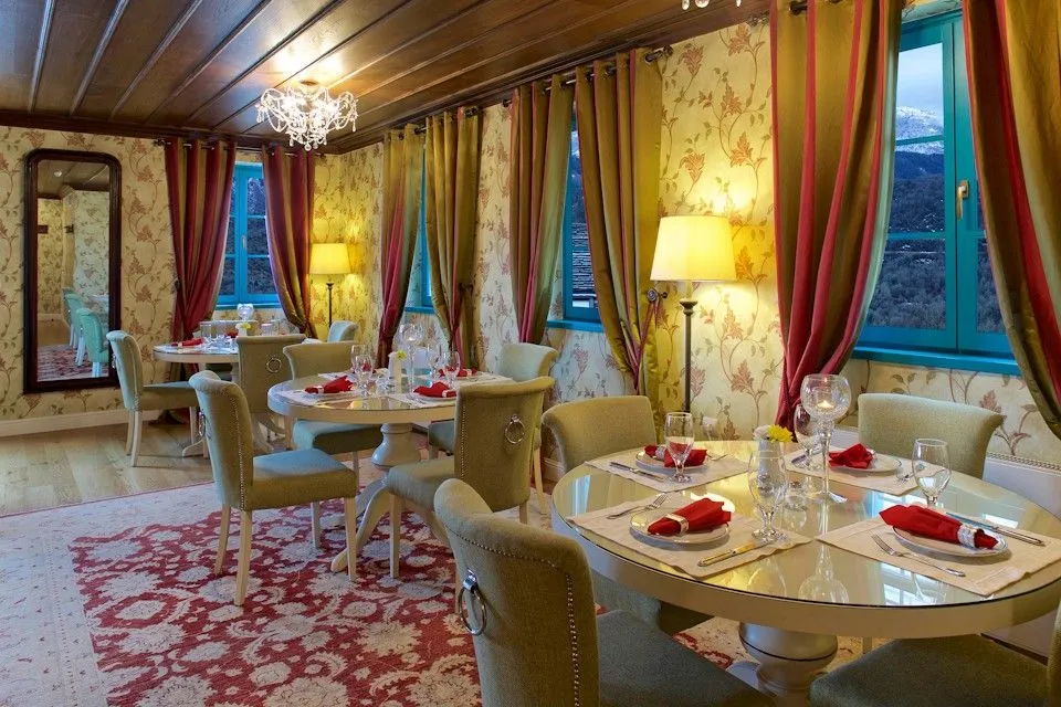 Zagori Suites