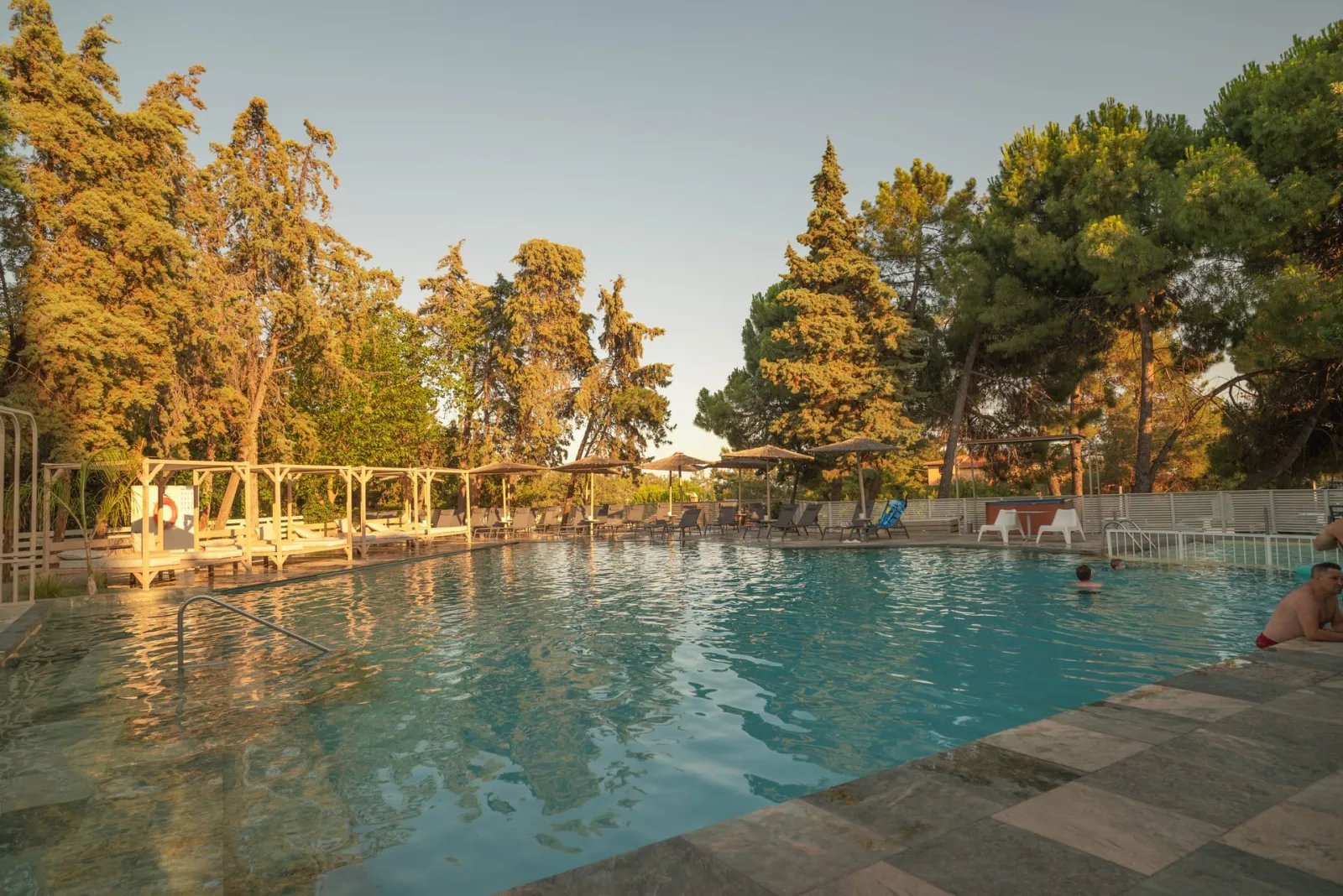 Zoe Hotel
