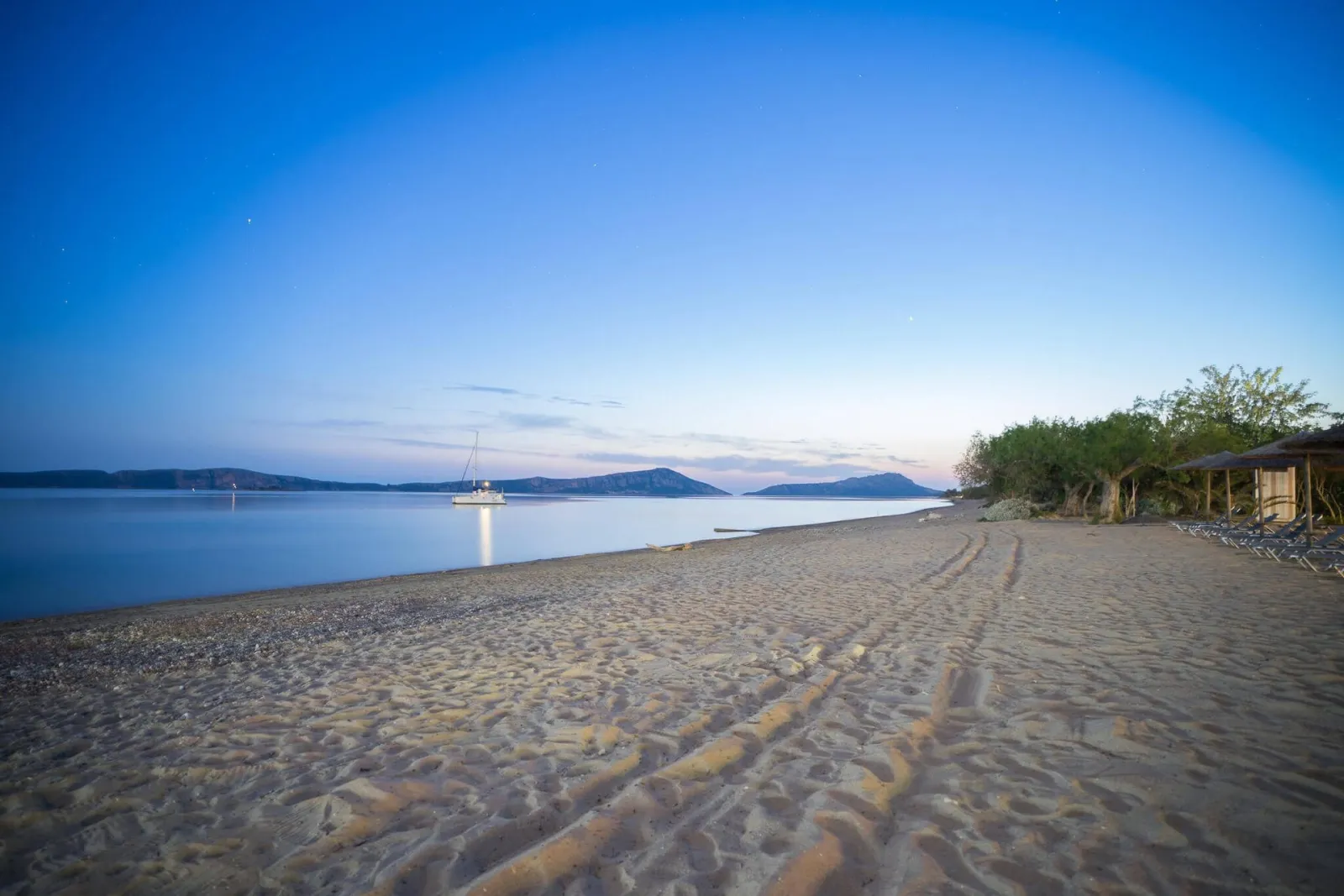 Zoe Seaside Resort