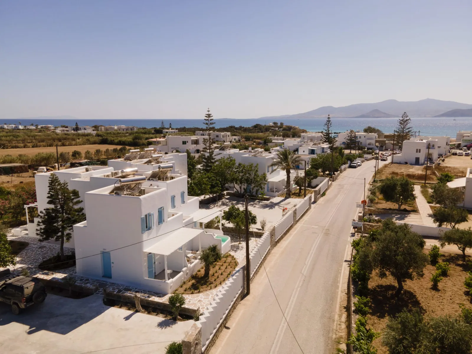 Agia Anna Living