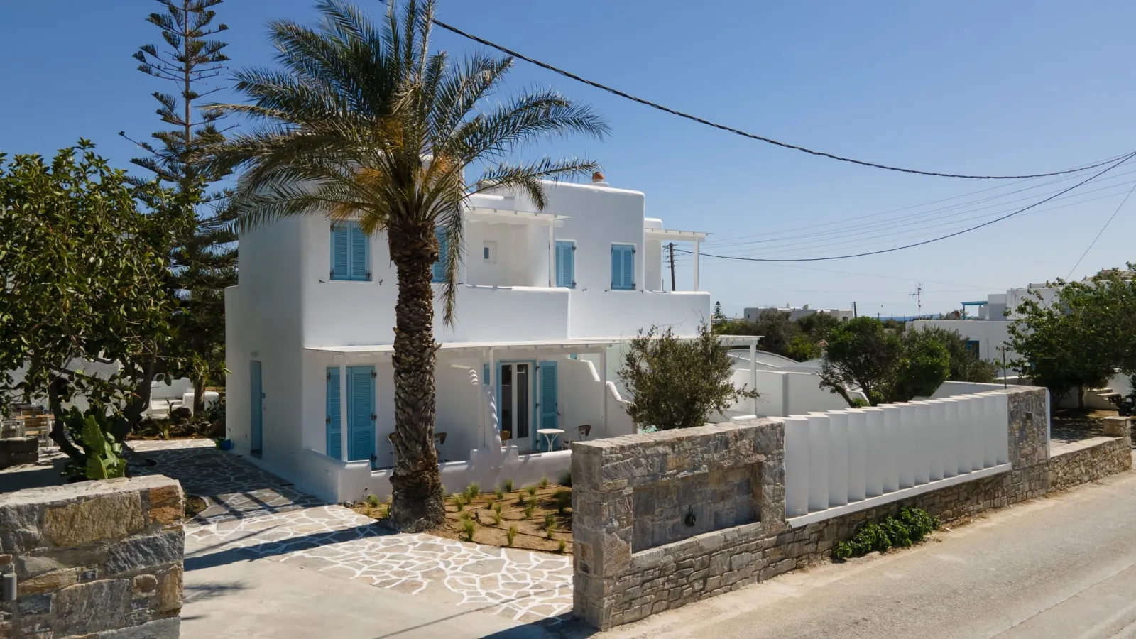 Agia Anna Living