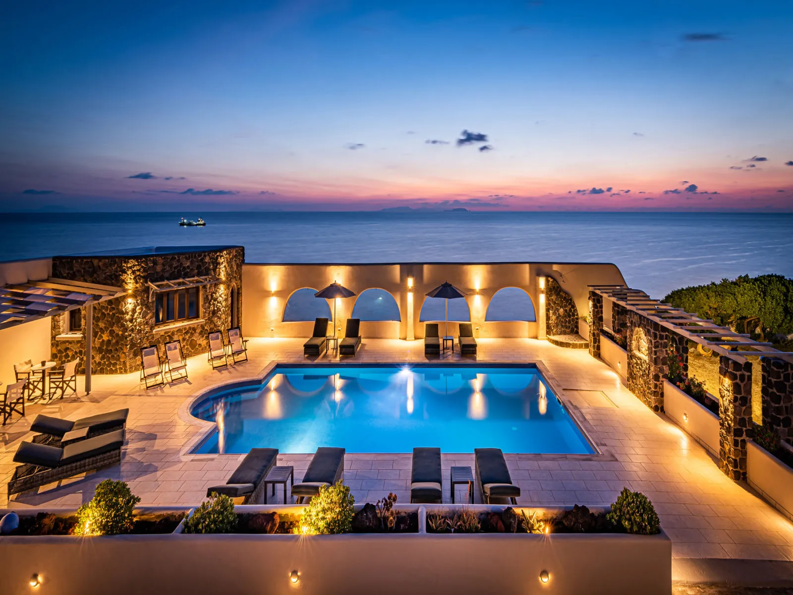 Agia Irini Santorini