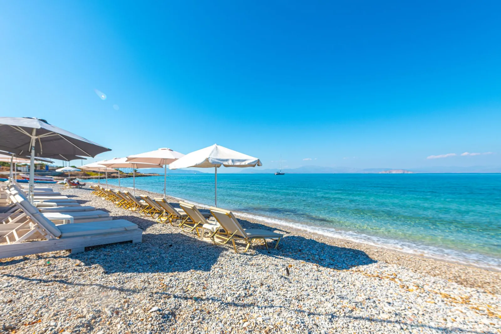 Laza Beach Inn Agistri
