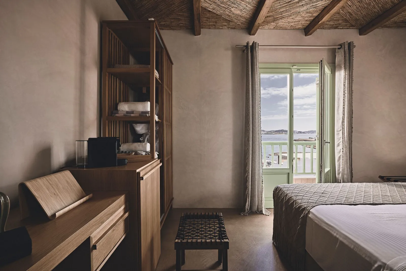 Noon Beyond Accommodation Milos