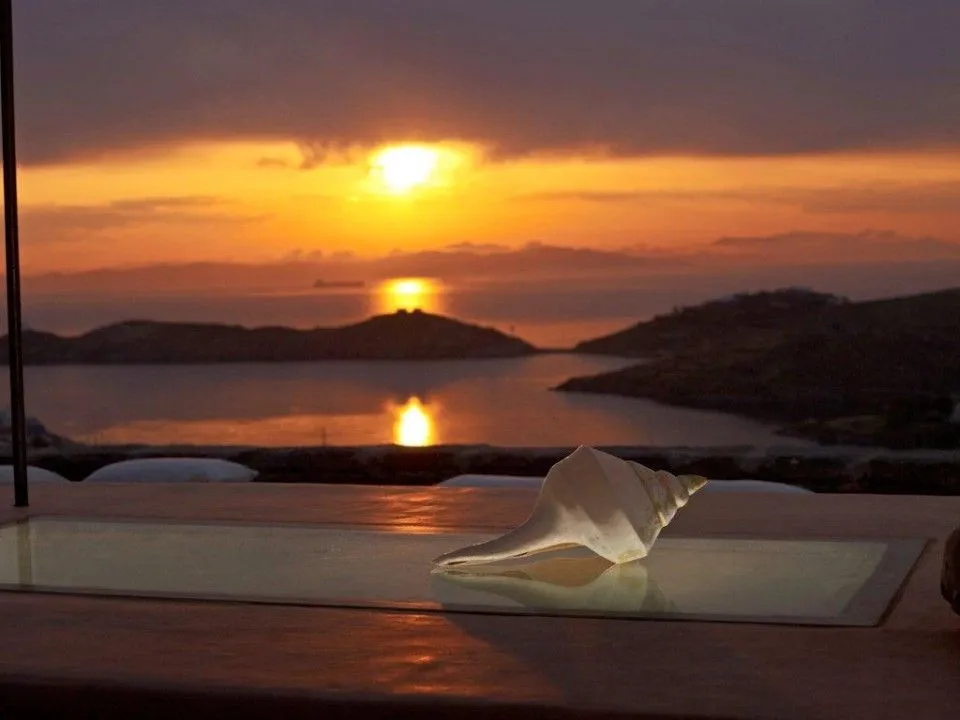 Aigis Suites Kea