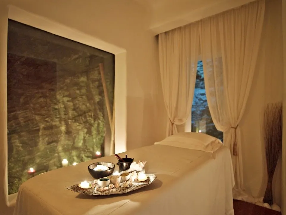 Aigis Suites Kea