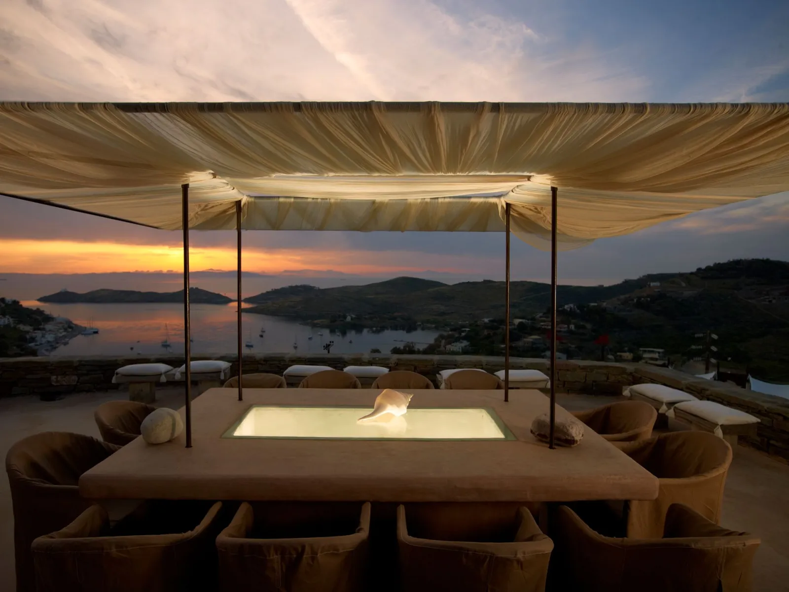 Aigis Suites Kea