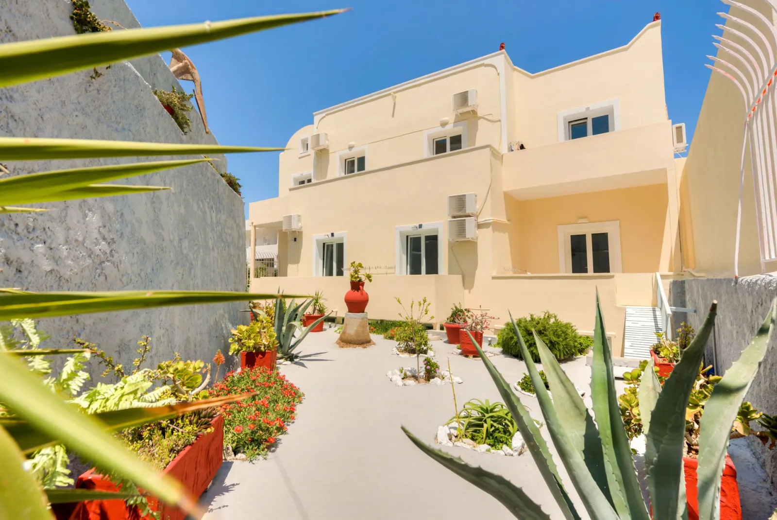 Akis Hotel Santorini