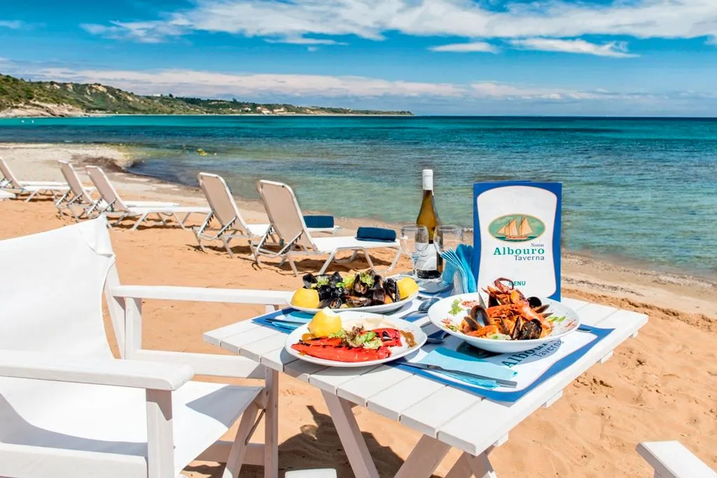 Albouro Seafront Apartments