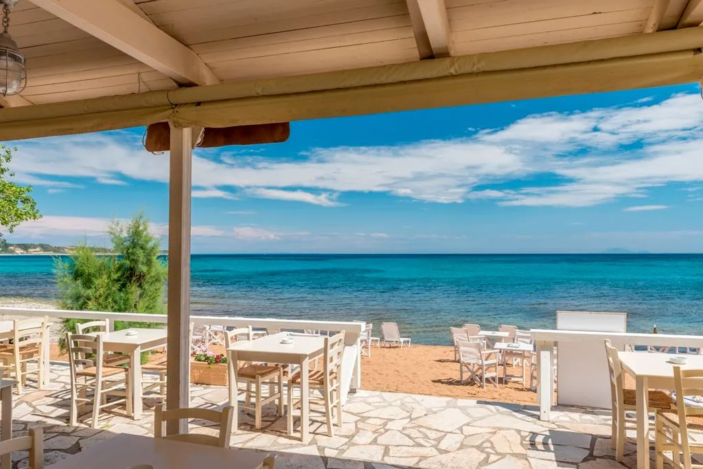 Albouro Seafront Apartments