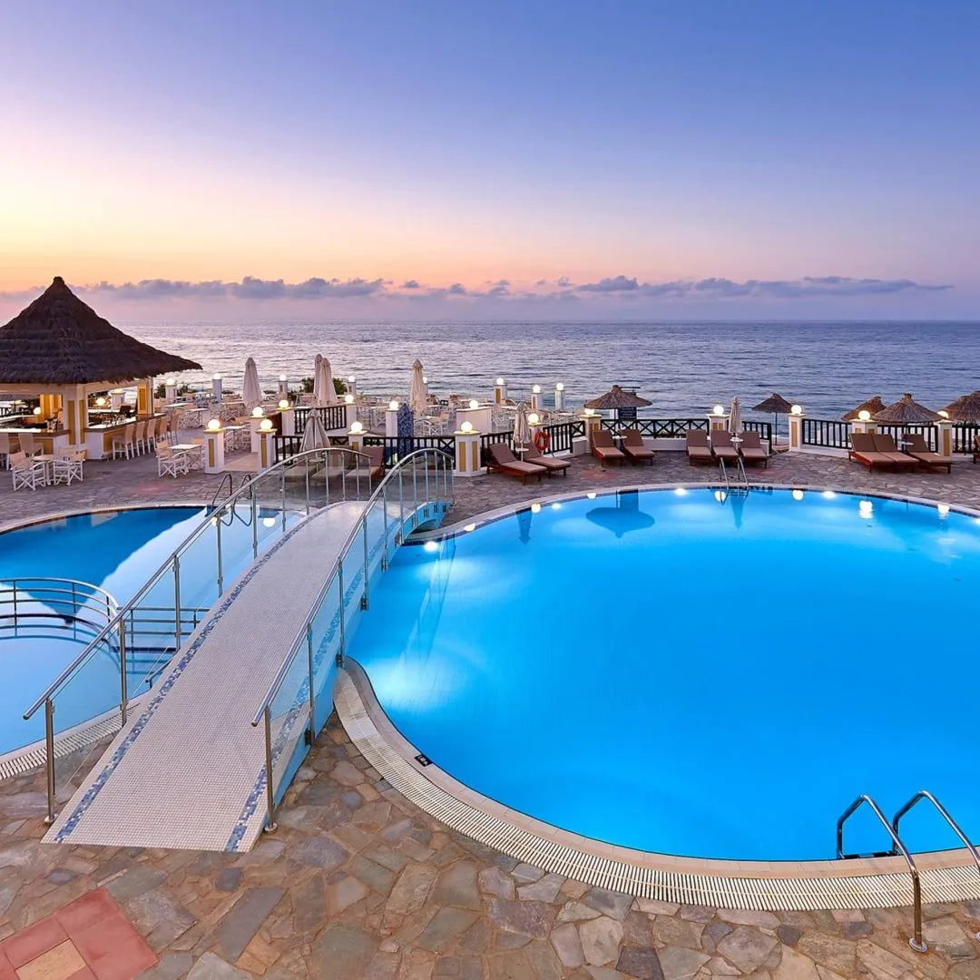 Alexander Beach Hotel & Village