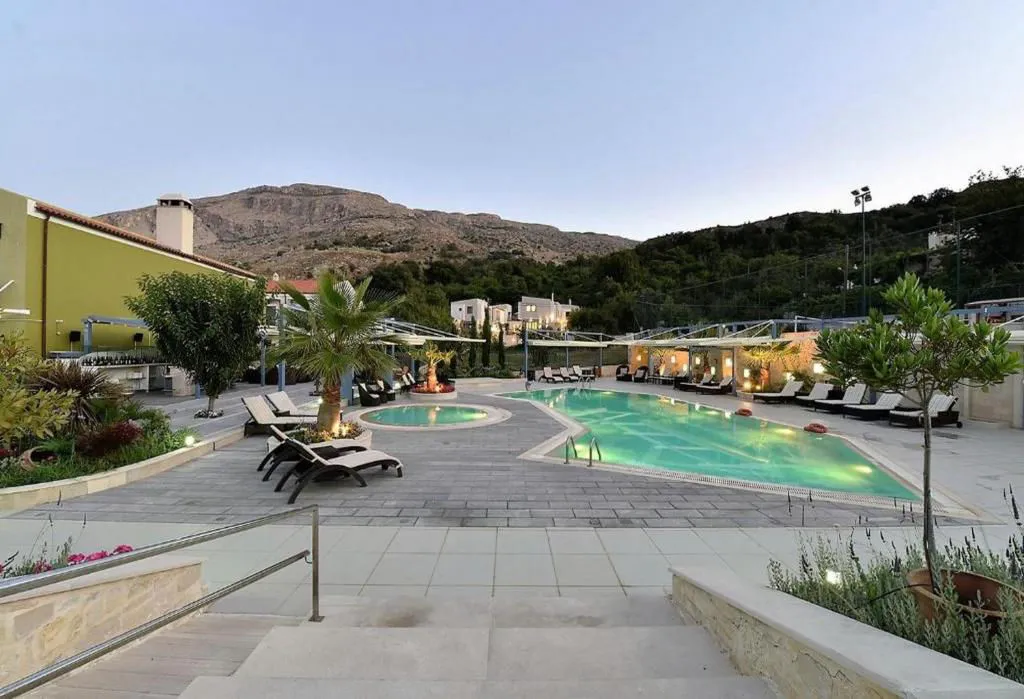 Alexander Mountain Resort