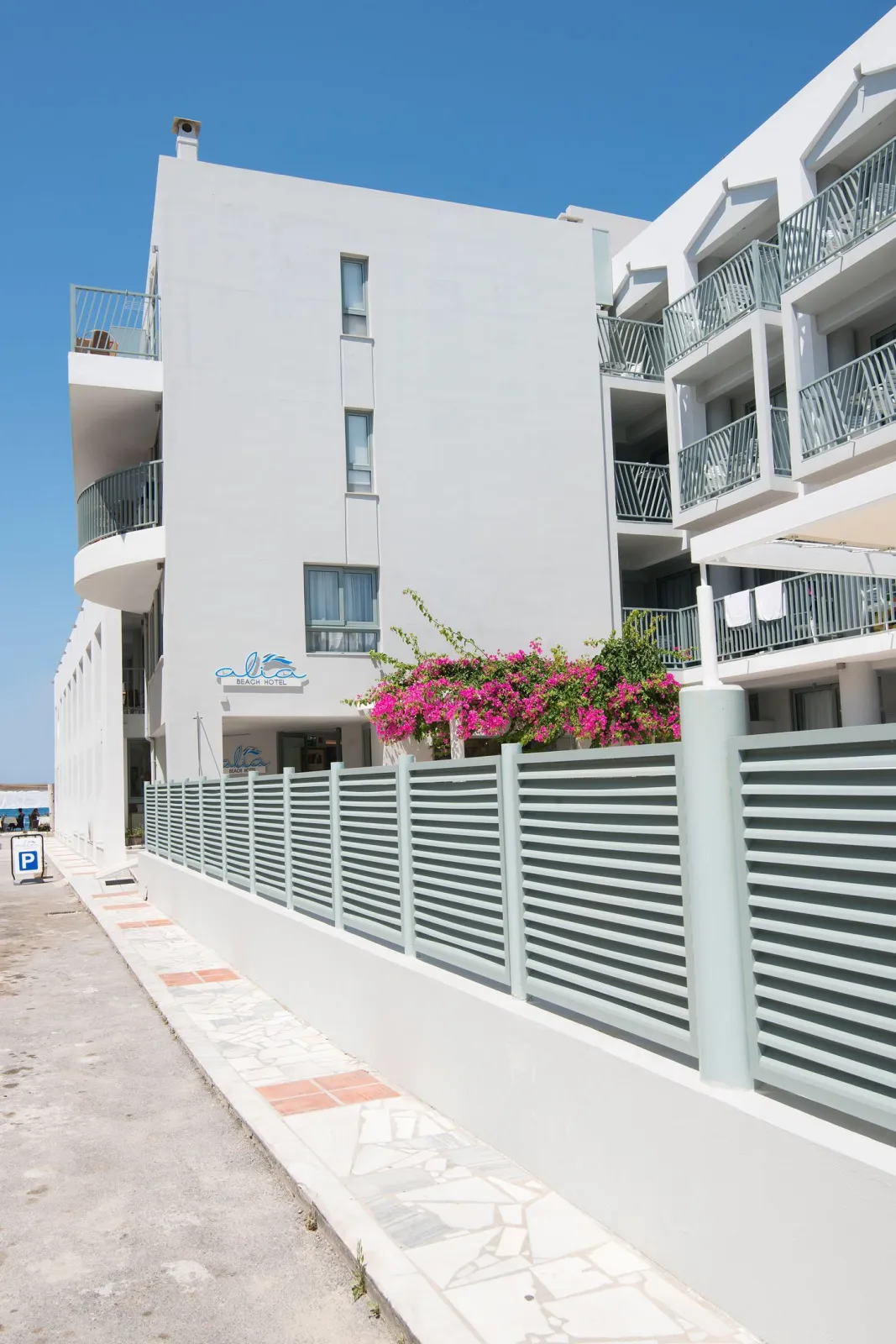 Alia Beach Hotel