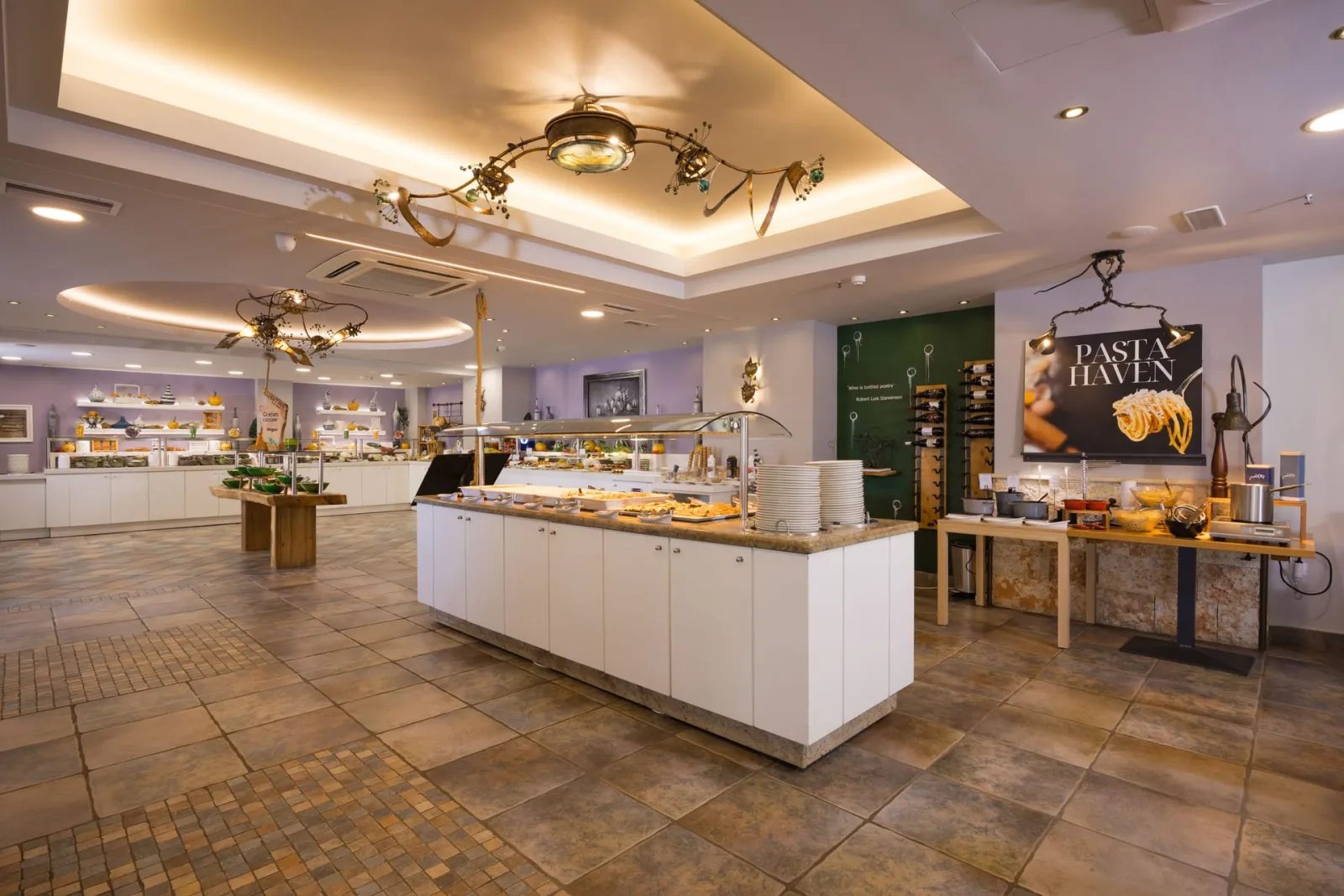 Alianthos Estate Resort