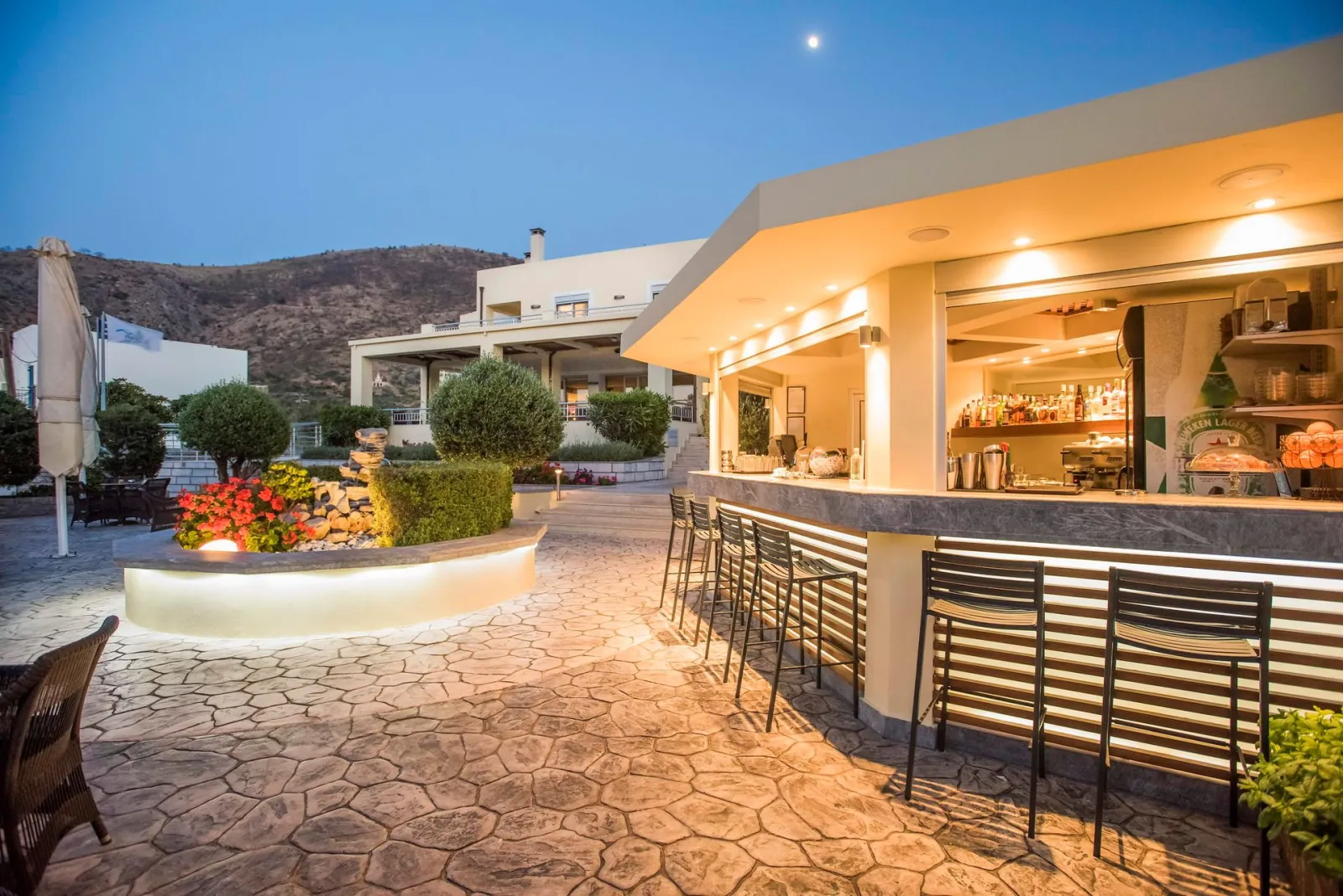 Almiriki Chios Rooms & Apartments