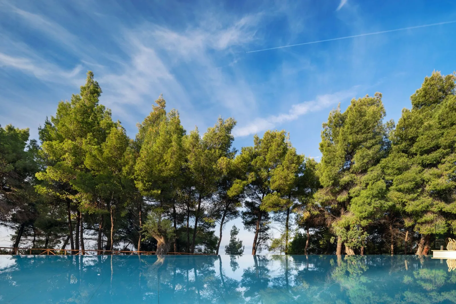 Amantes Villas & Suites