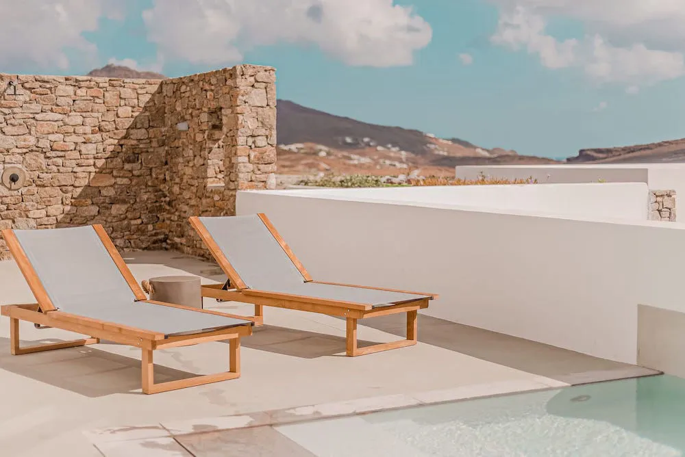 Amarelo Suites