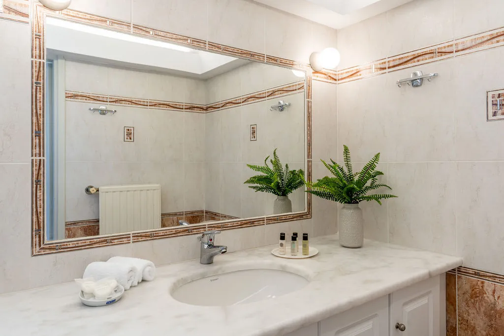 Amarie Suites